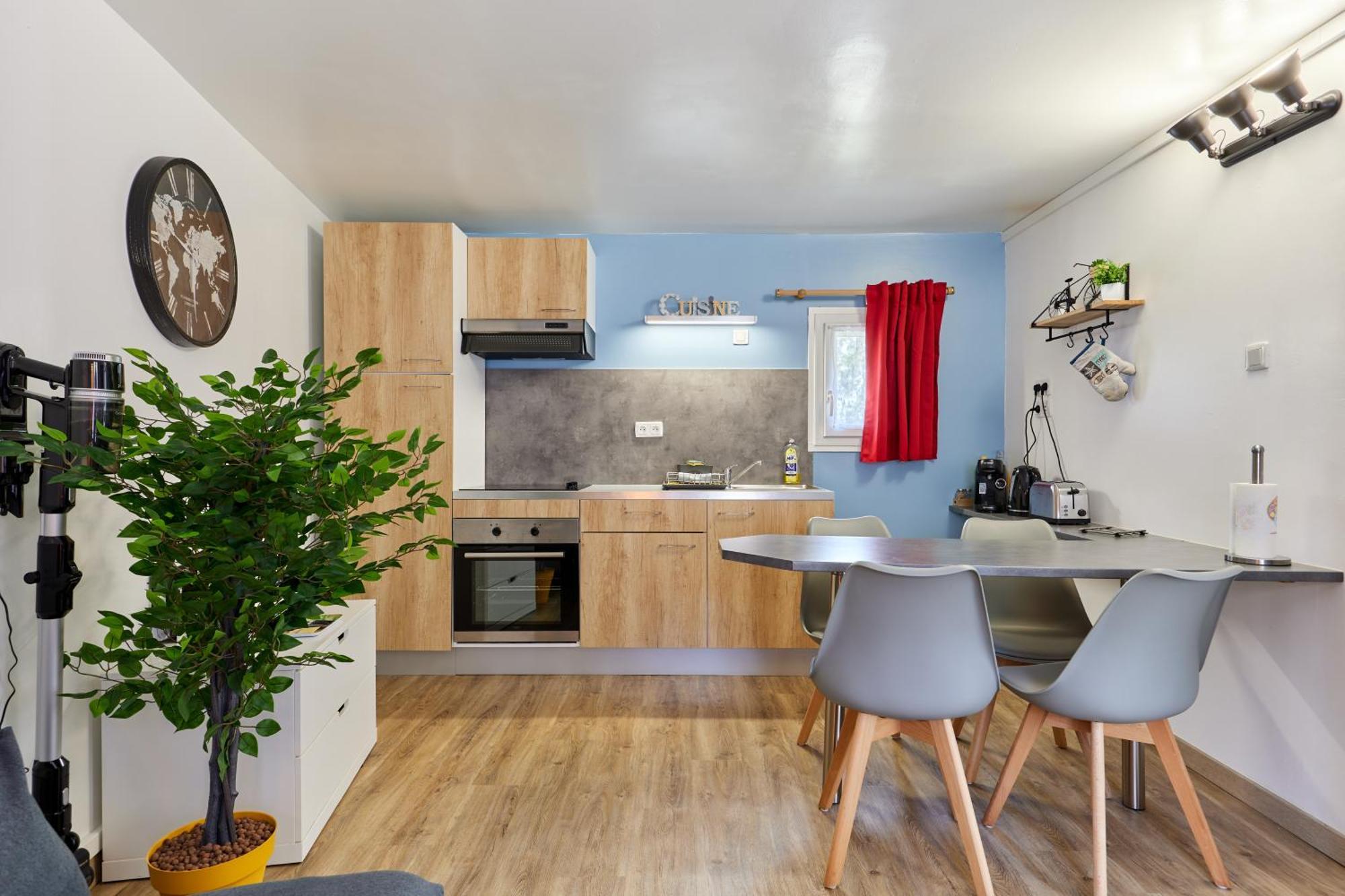 Domaine Du Gros Chene - Terrasses Avec Jacuzzis Privatifs Apartment Ablon Exterior foto