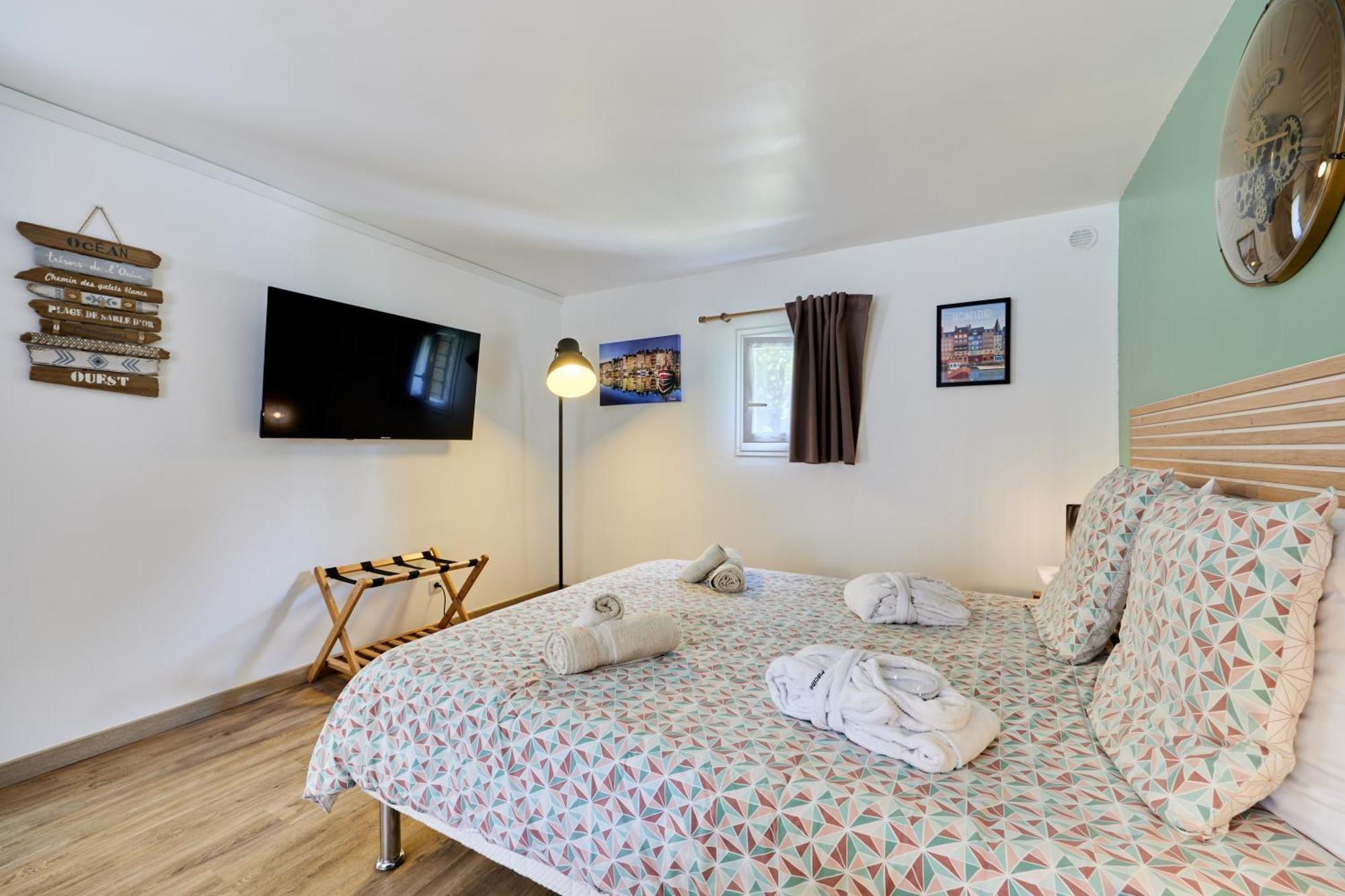 Domaine Du Gros Chene - Terrasses Avec Jacuzzis Privatifs Apartment Ablon Exterior foto