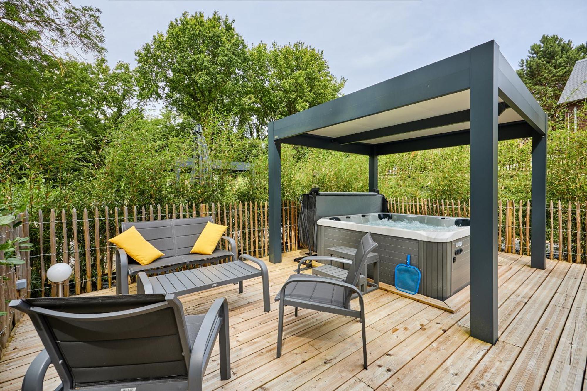 Domaine Du Gros Chene - Terrasses Avec Jacuzzis Privatifs Apartment Ablon Exterior foto